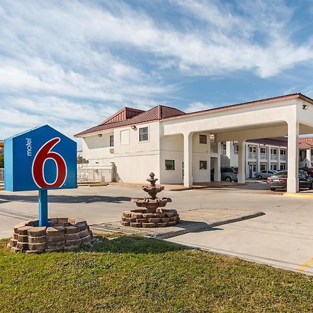 Motel 6-San Marcos, Tx - North מראה חיצוני תמונה