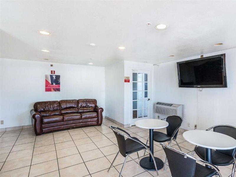 Motel 6-San Marcos, Tx - North מראה חיצוני תמונה