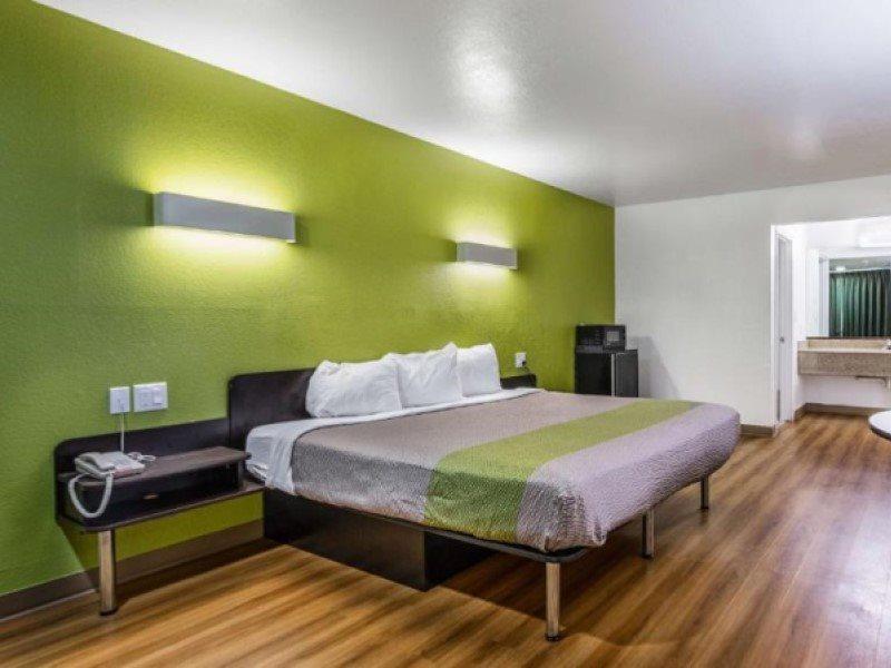 Motel 6-San Marcos, Tx - North מראה חיצוני תמונה