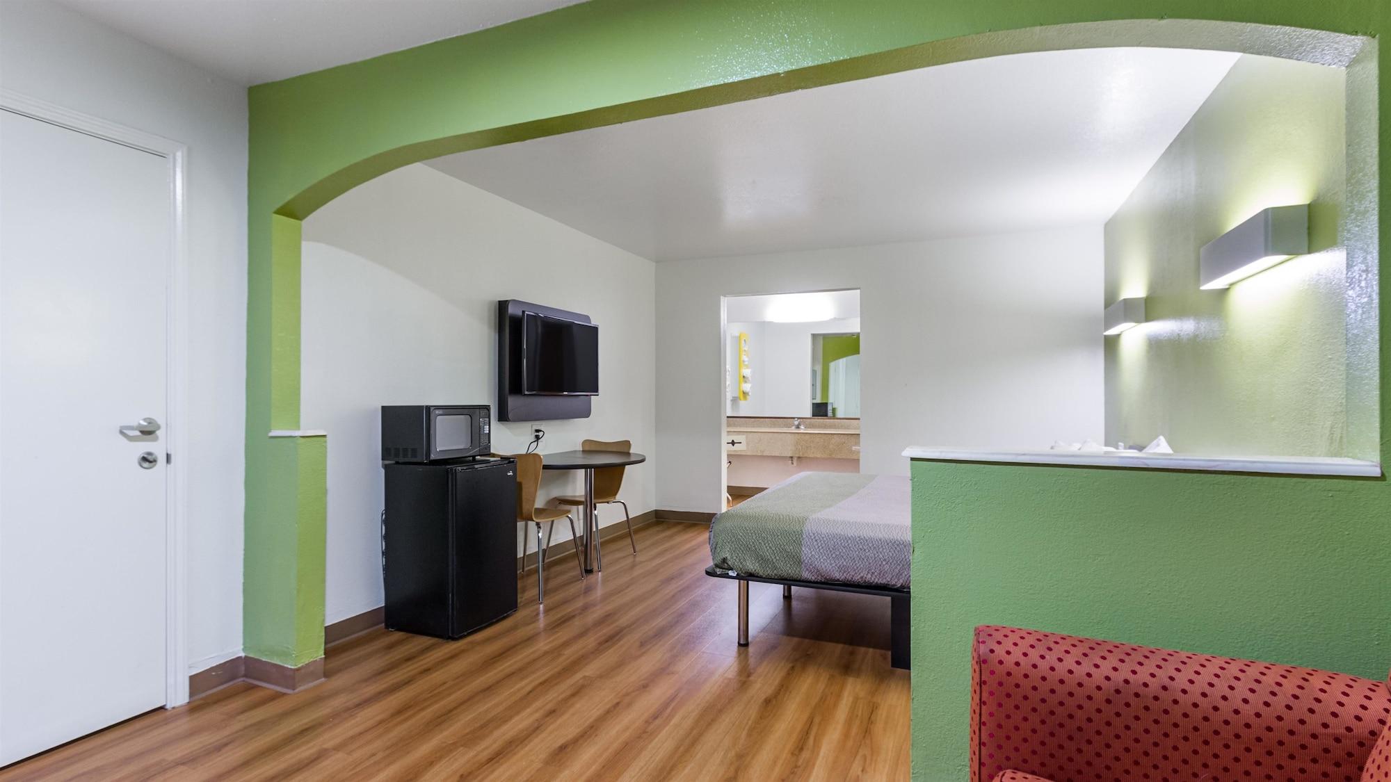 Motel 6-San Marcos, Tx - North מראה חיצוני תמונה