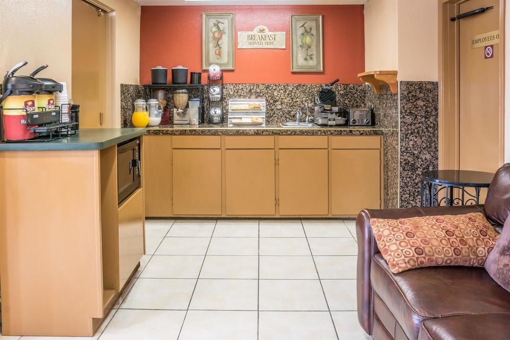 Motel 6-San Marcos, Tx - North מראה חיצוני תמונה