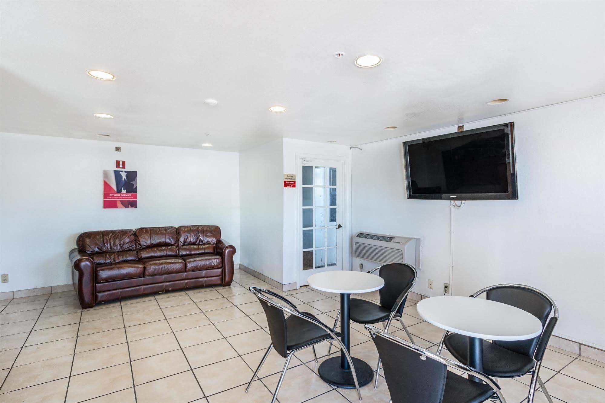 Motel 6-San Marcos, Tx - North מראה חיצוני תמונה