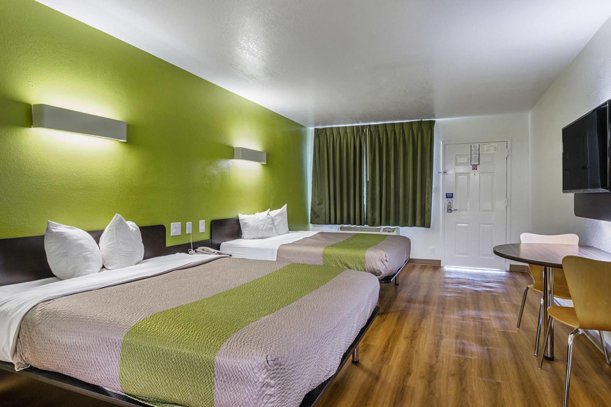 Motel 6-San Marcos, Tx - North מראה חיצוני תמונה