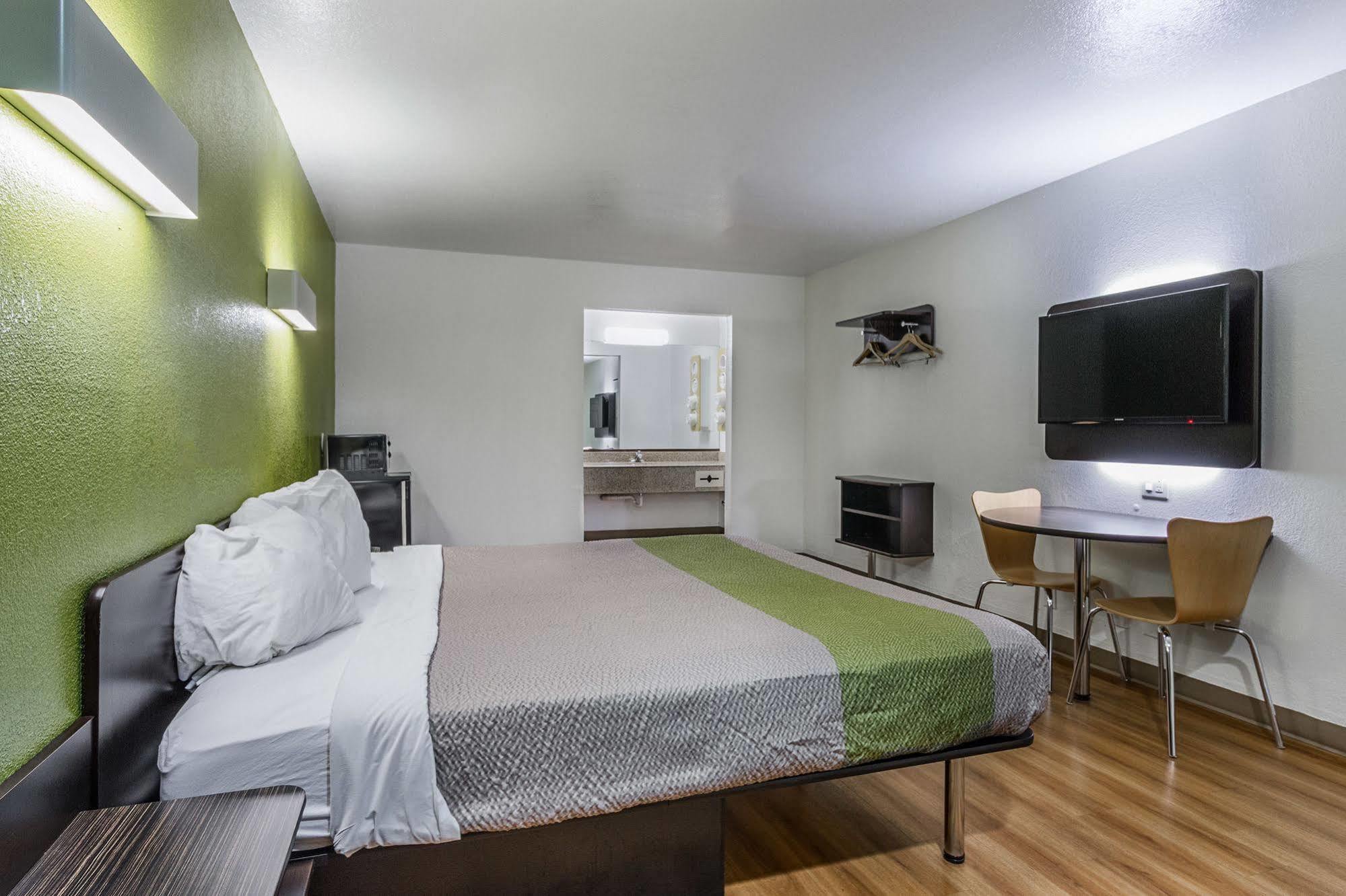 Motel 6-San Marcos, Tx - North מראה חיצוני תמונה